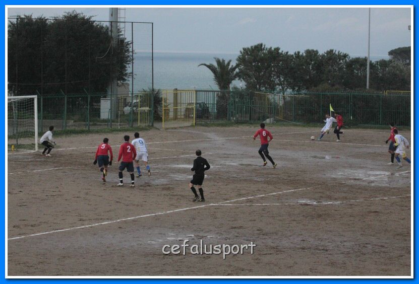 130126 Equipe 200_tn.jpg